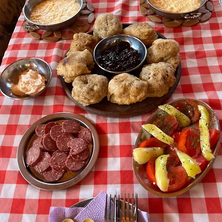 Kod Kapetana Tea Bed & Breakfast Gornji Lukomir